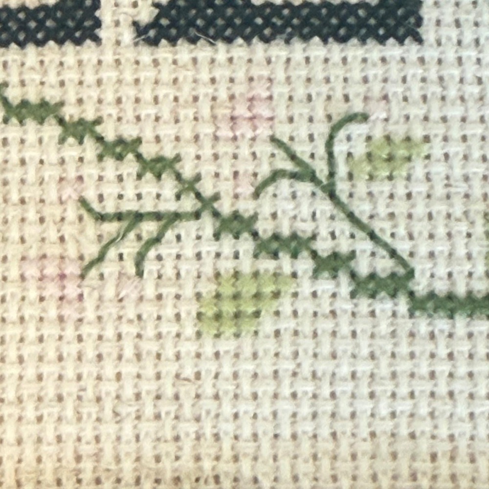 Vintage Framed Needlepoint "WELCOME" Sampler Floral Vine 20x12 Cottage Decor - Picture 3 of 16